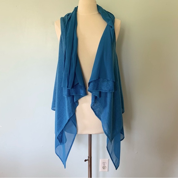 Philosophy Waterfall Open Layered Vest - Picture 1 of 8